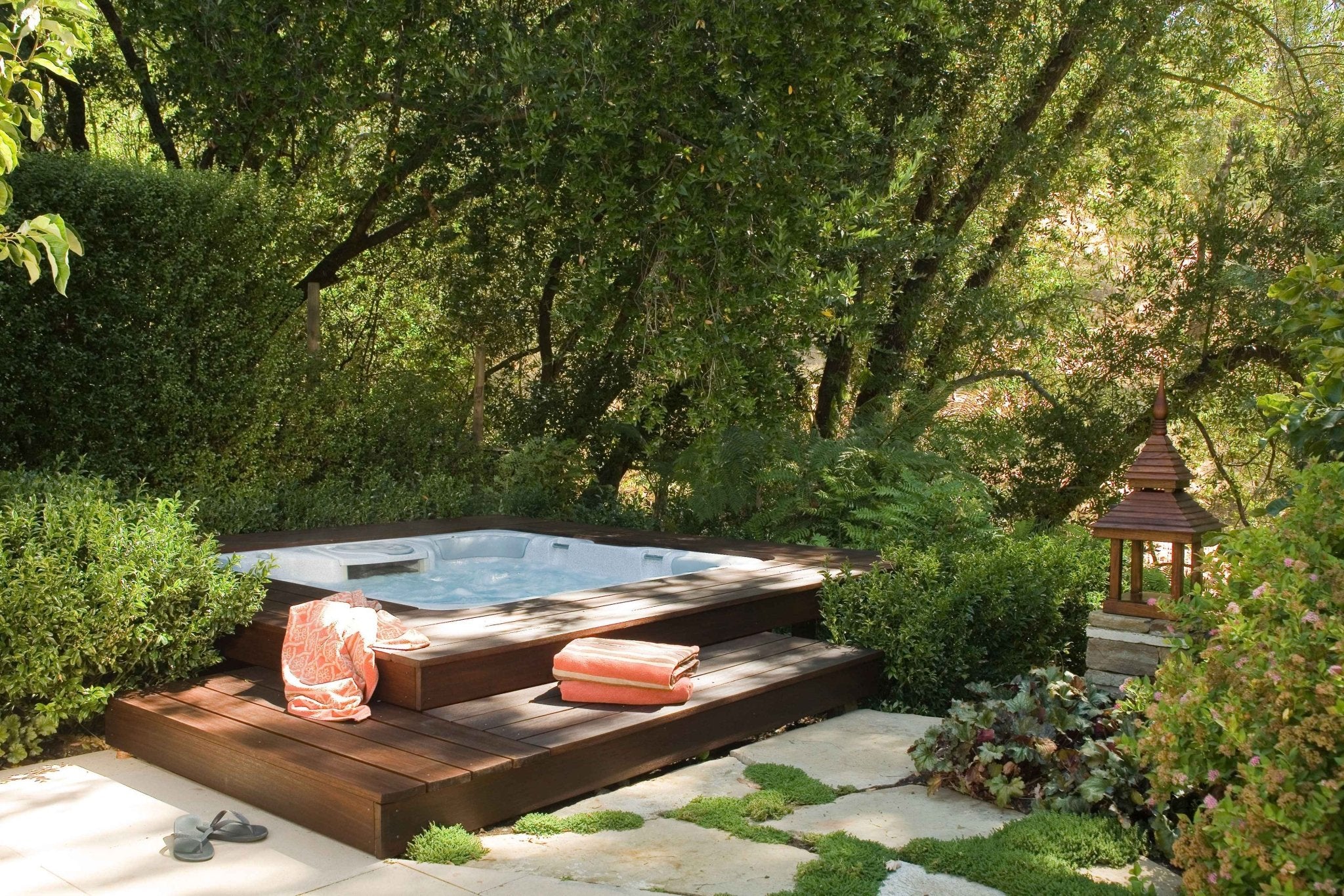 Aspen Spas Aspen Spas Colorado Hot Tub 4 Adults Spa – 5' x 7' Outdoor Spa - Hot Tubs