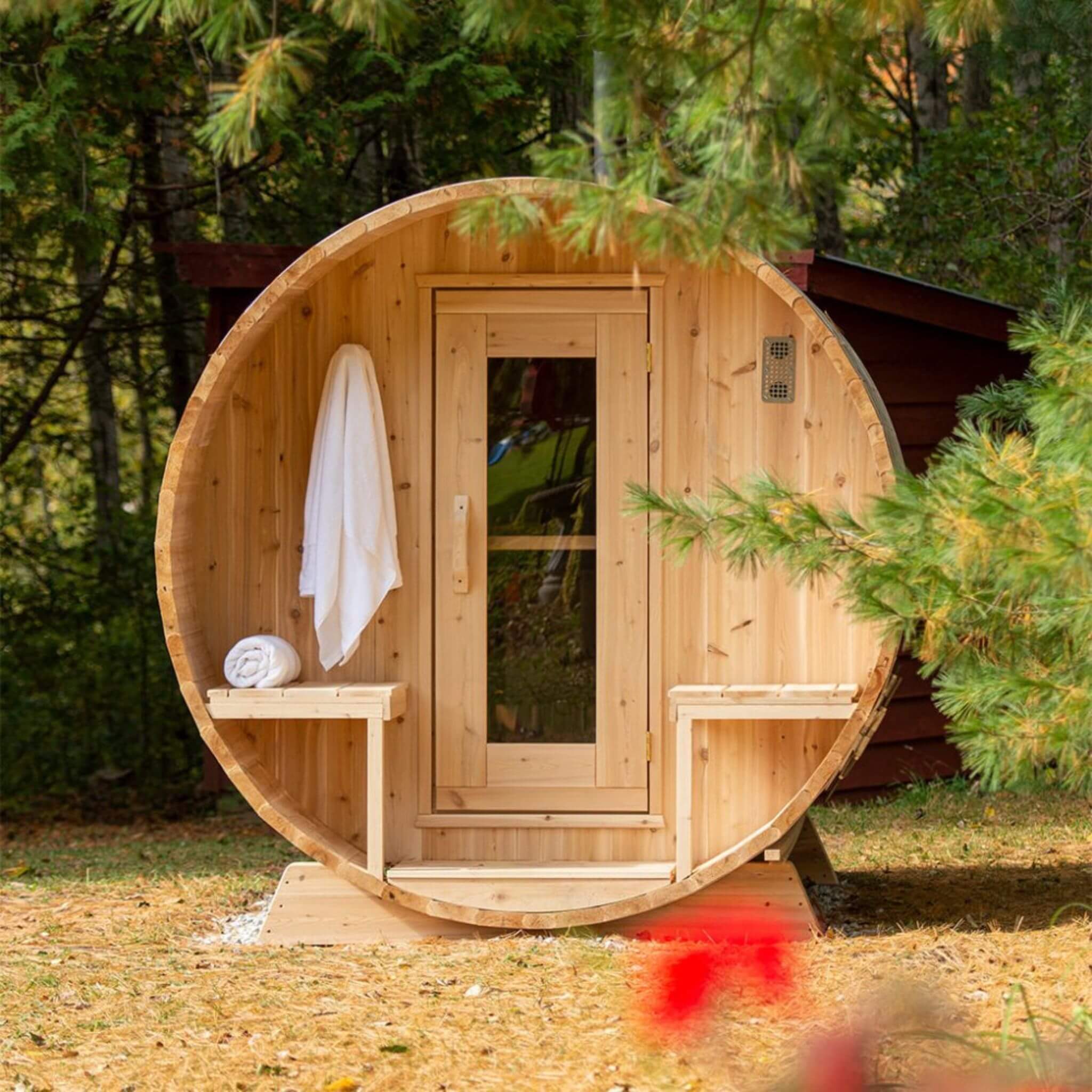 Leisurecraft Dundalk Leisurecraft 4-Person Canadian Timber Serenity Barrel Sauna - Traditional Sauna