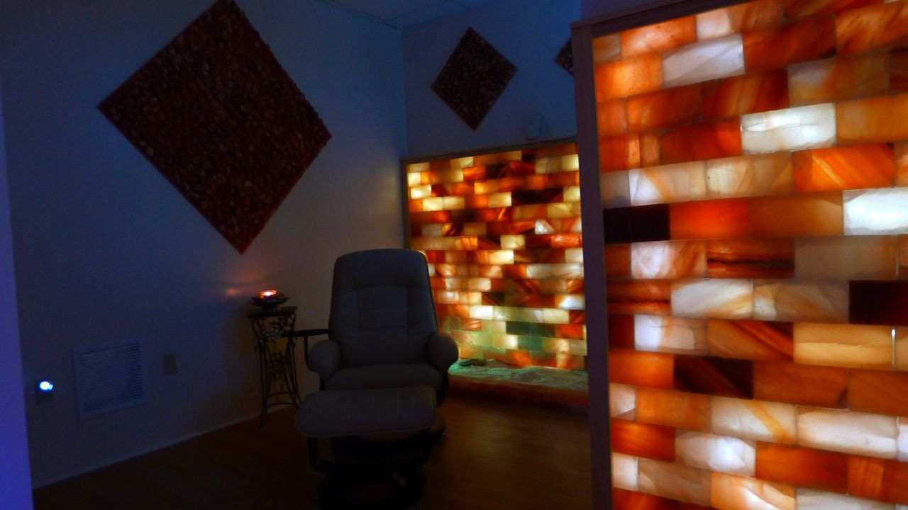 Black Tai Salt Co. Himalayan Salt Sauna 4' x 4' Surface Area - 16 Sq feet - Salt Bricks