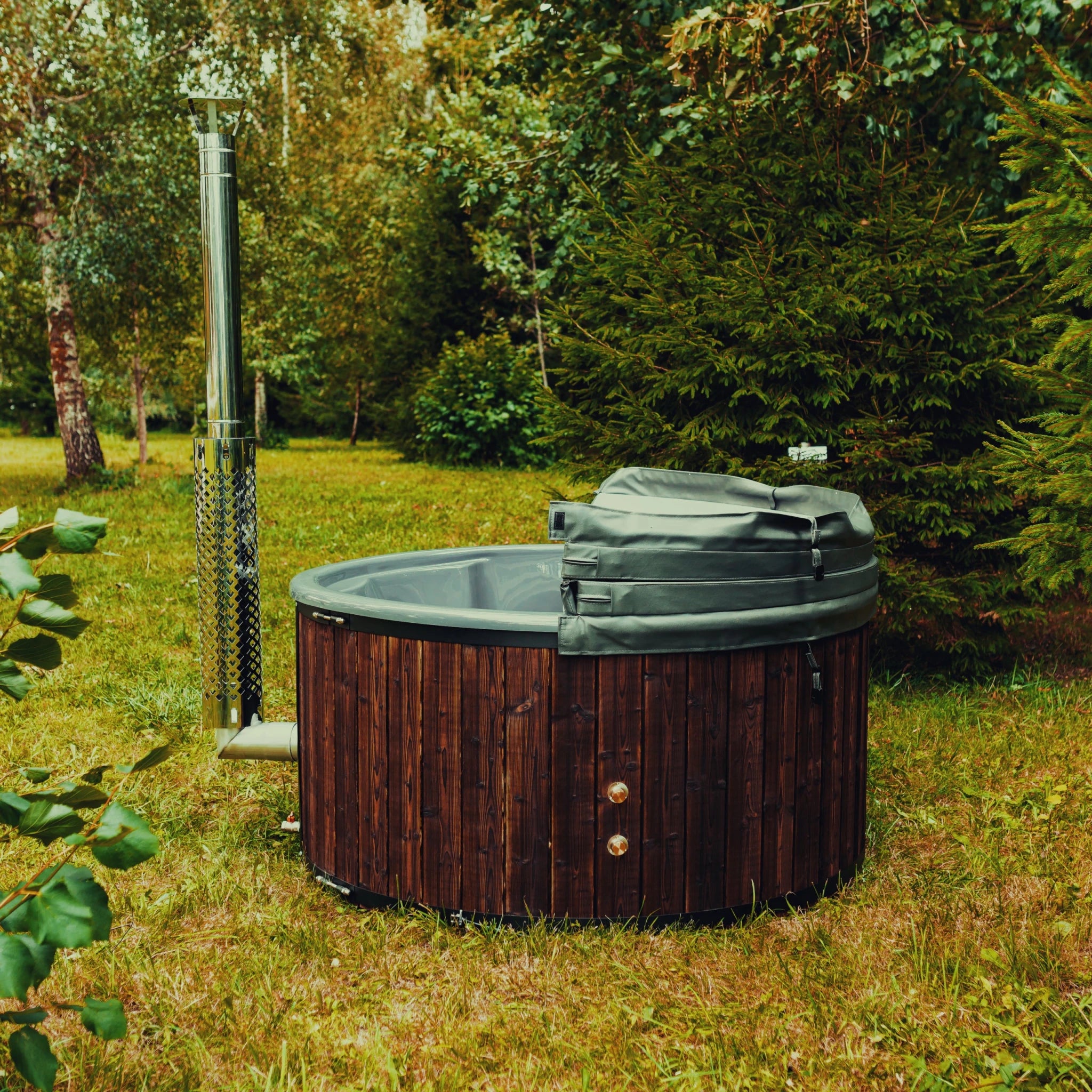 Mande Mande MWT4 Hot Tub — Wood Fired Hot Tub - Hot Tubs