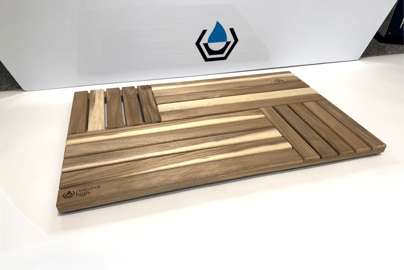 Natural Hight Natural High™ Acacia Wooden Drip Mat - Accessories