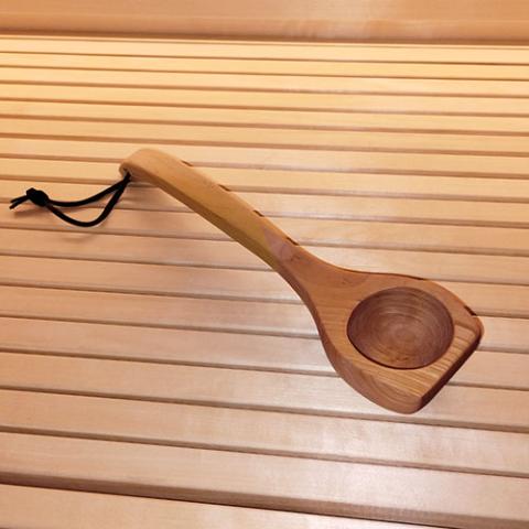 SaunaLife SaunaLife Wooden 1-Gallon Sauna Bucket, Wood Ladle, Thermometer, Hygrometer, Black - Sauna Accessories